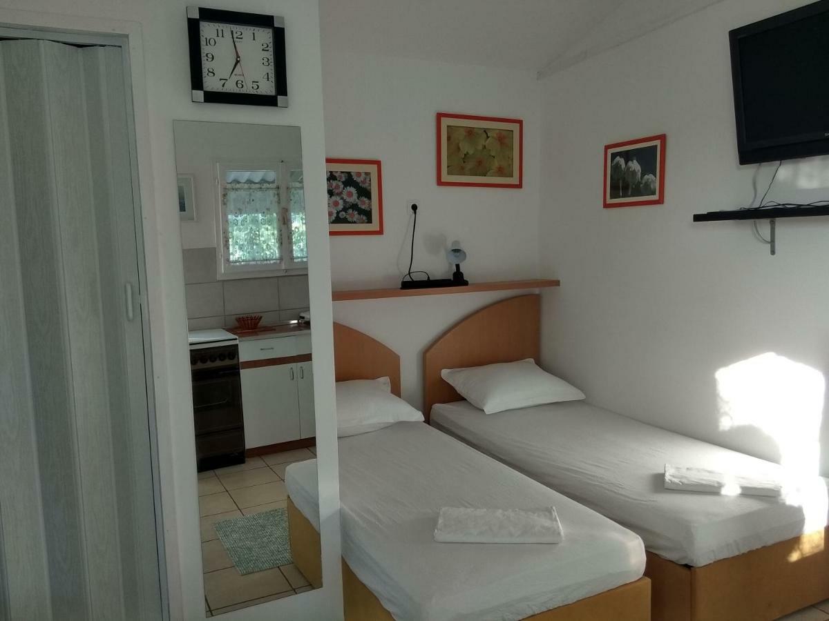 Apartamento Neva Bilice Exterior foto